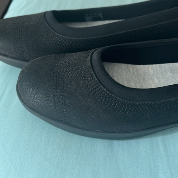 Cloudstepper by Clark’s size 9 shoes - Picture 2 of 7